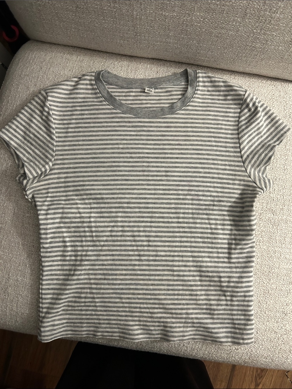 Uniqlo Striped Crewneck Baby Tee - Gray & White